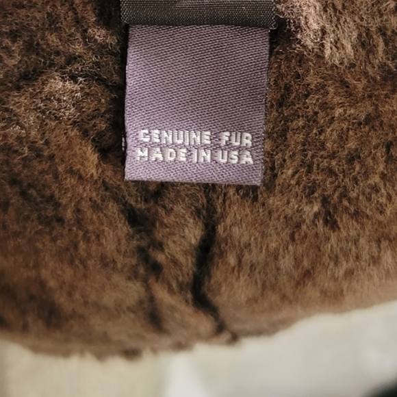 Saks fur sherling hat size large - Picture 3 of 5